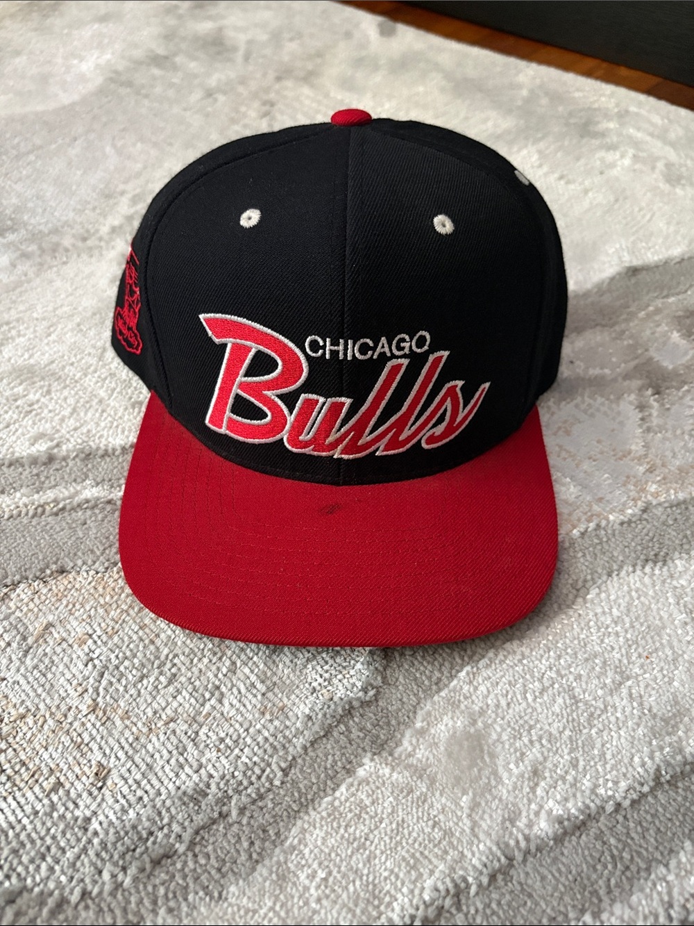 Mitchell & Ness Chicago Bulls Black and Red Snapback Hat